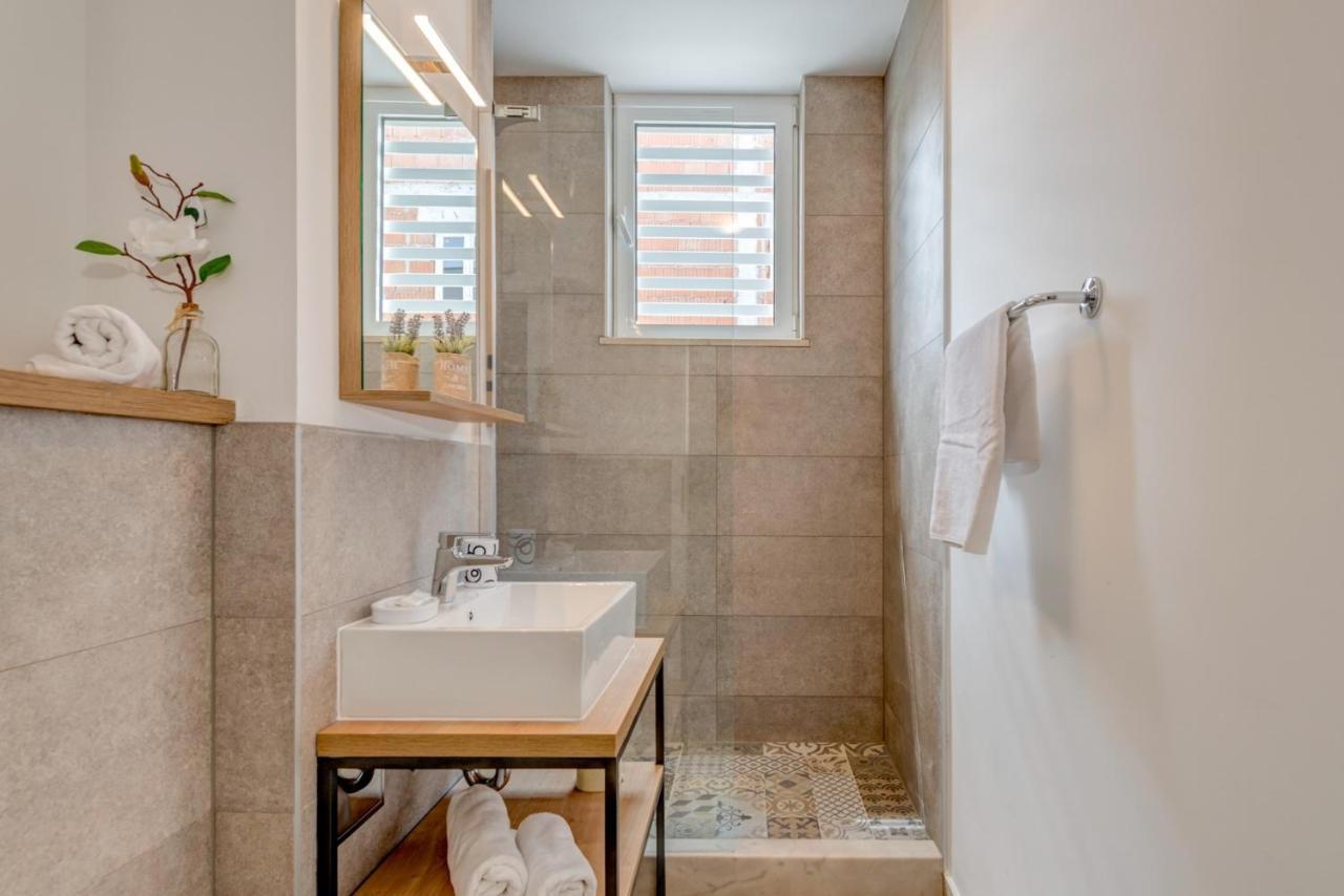 Bretia Apartments Sutivan Dış mekan fotoğraf