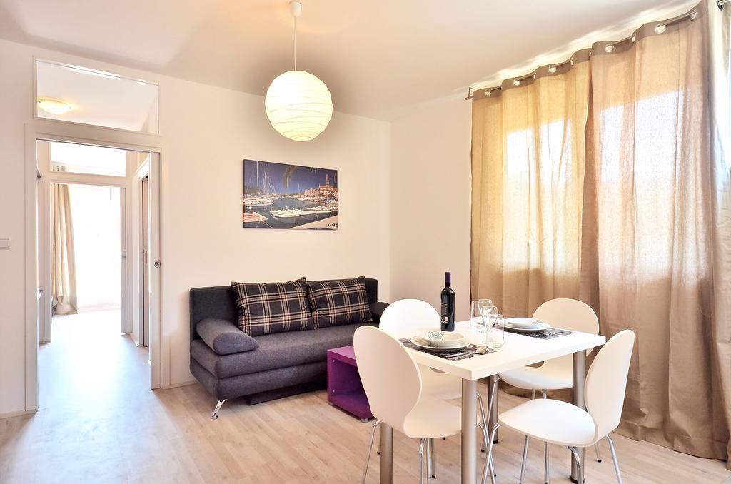 Bretia Apartments Sutivan Oda fotoğraf