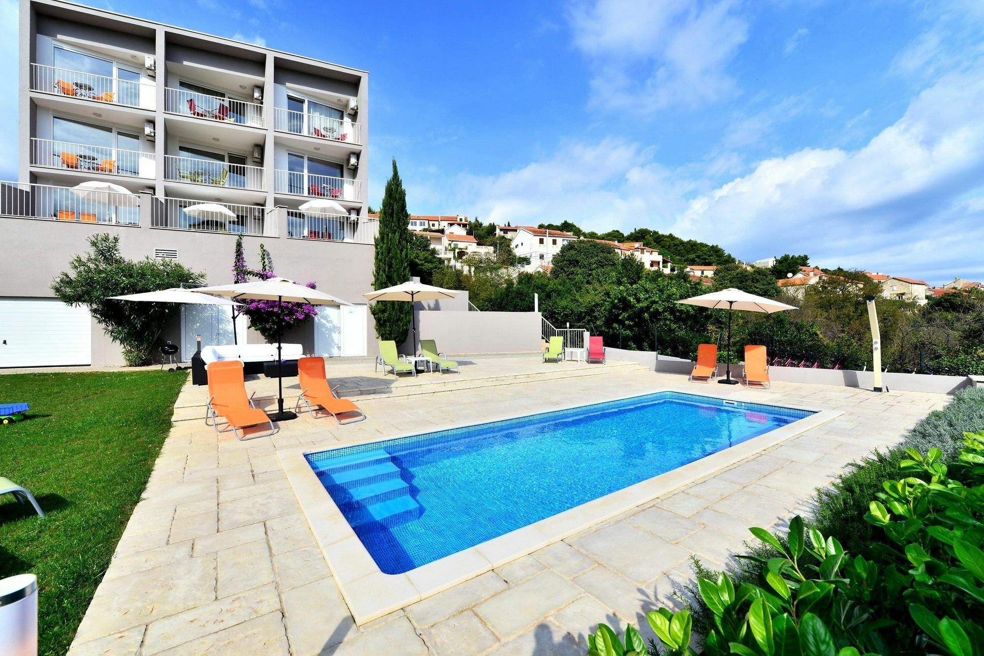 Bretia Apartments Sutivan Dış mekan fotoğraf