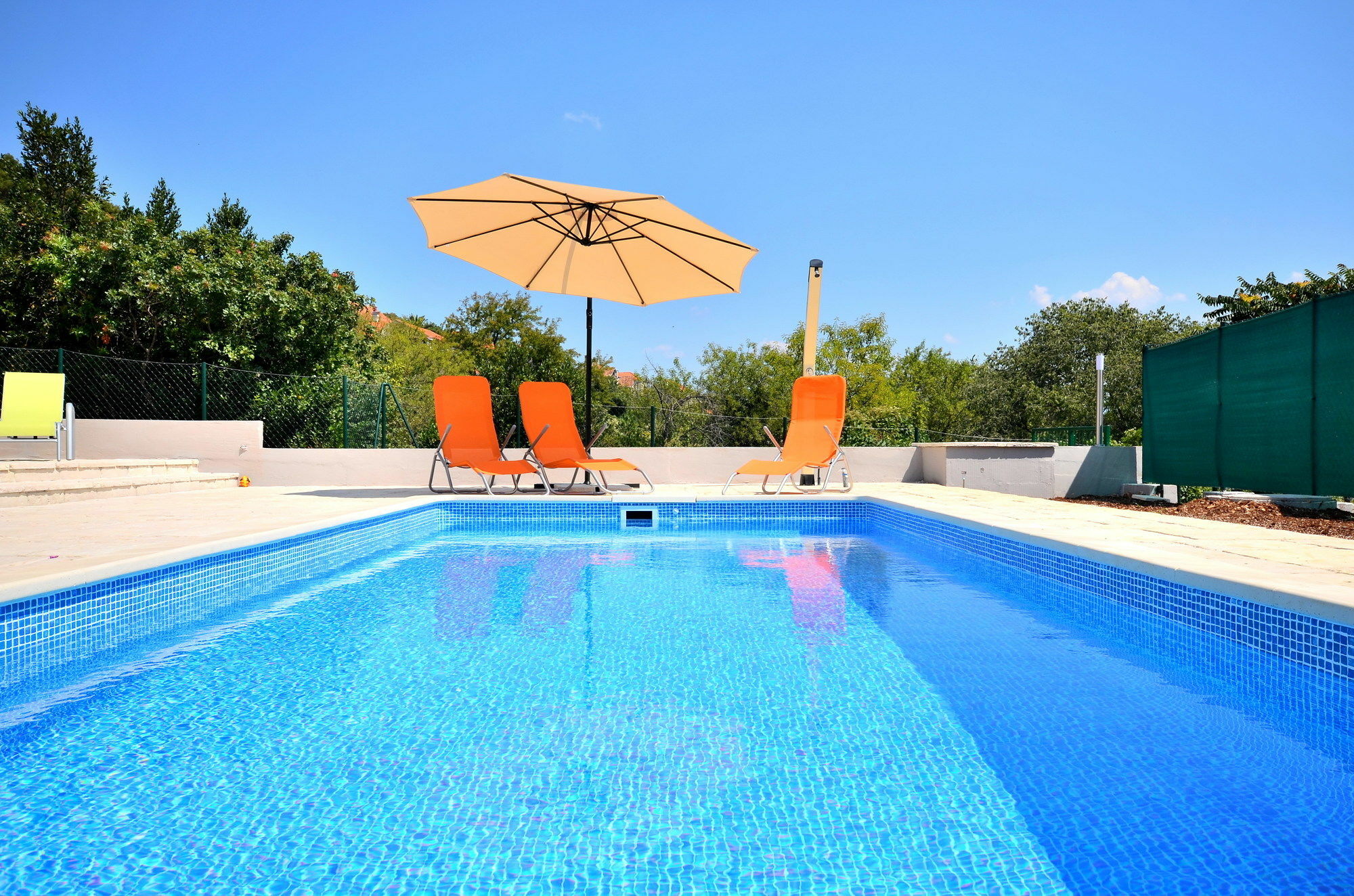 Bretia Apartments Sutivan Dış mekan fotoğraf
